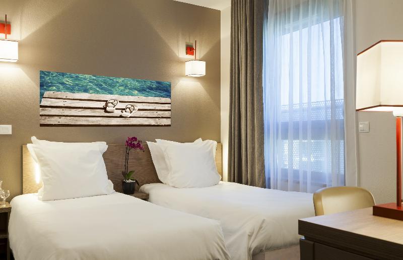 Neho Suites Porte De Geneve - Gare Annemasse *** - Oda