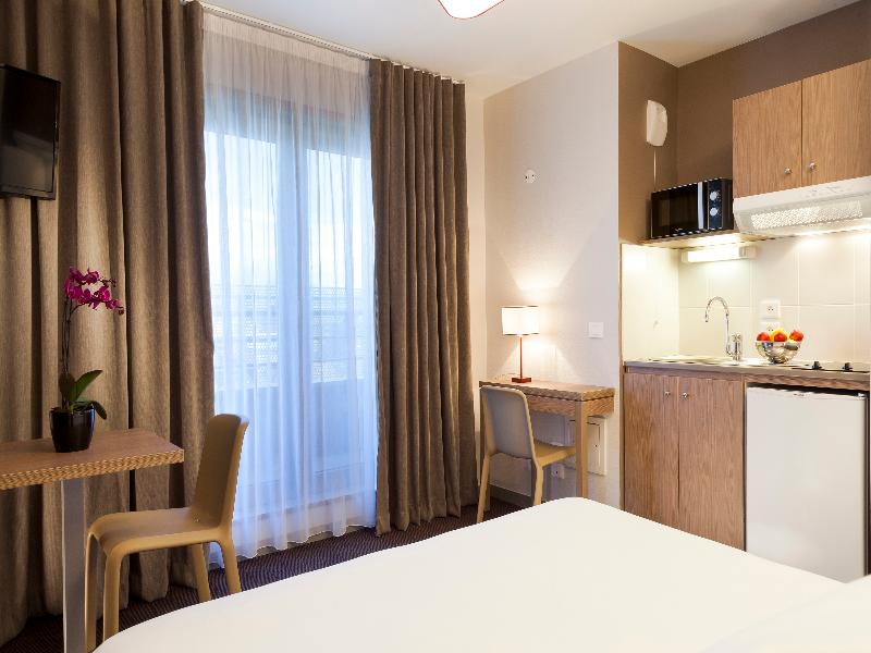 Neho Suites Porte De Geneve - Gare Annemasse *** - Oda