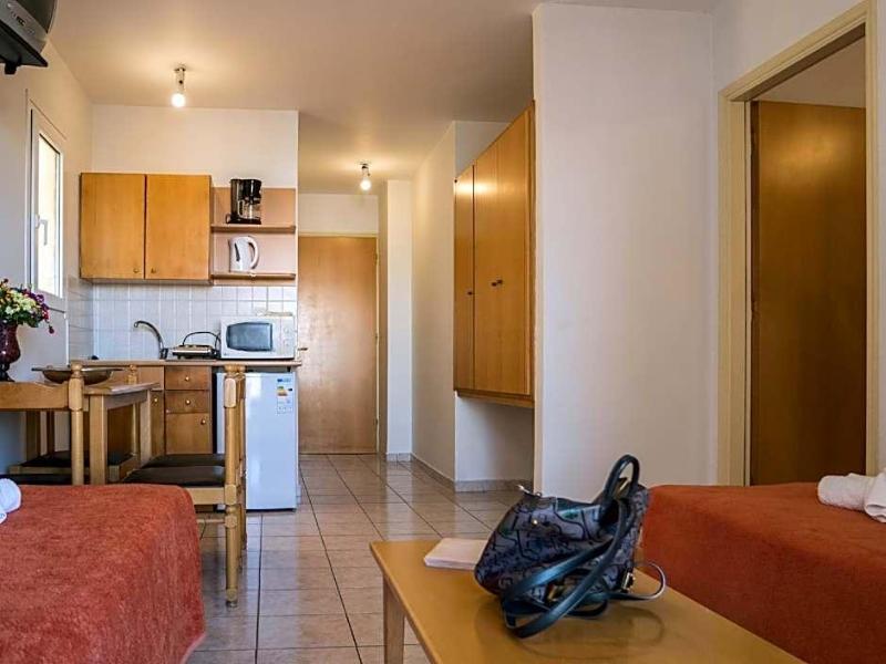 Erato Studios&Apartments - Oda