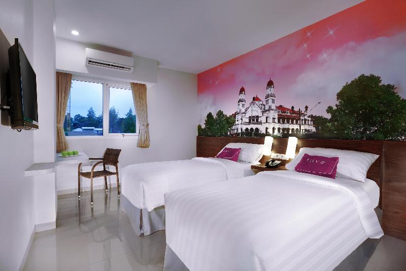 favehotel Simpang Lima Semarang - Oda