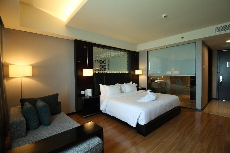 The Alana Hotel & Convention Center Solo - Oda