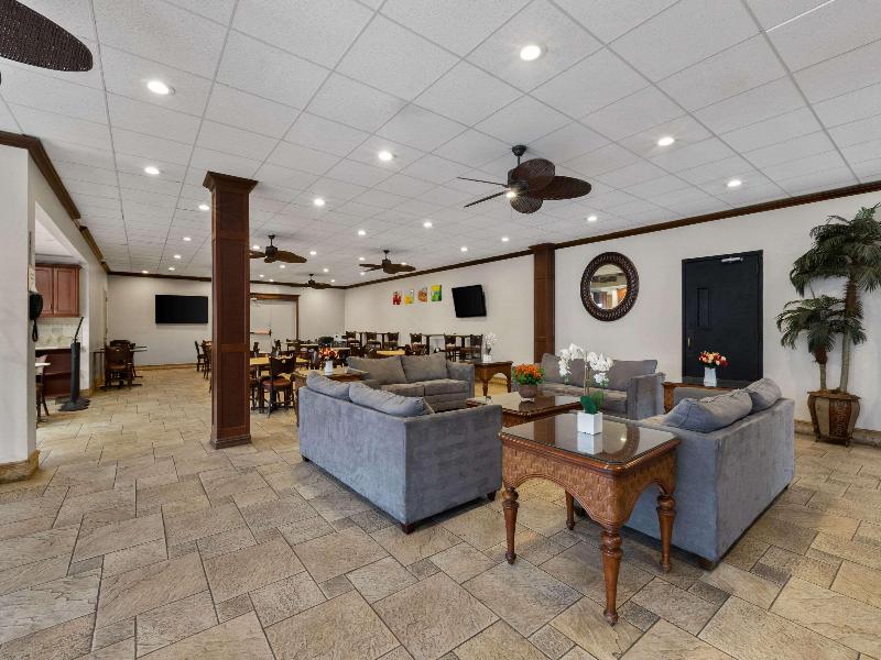 Quality Inn Wayne - Lobi