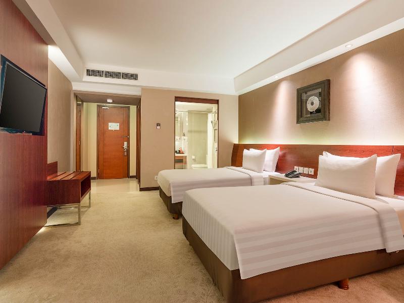 The Alana Yogyakarta Hotel and Convention Center - Oda