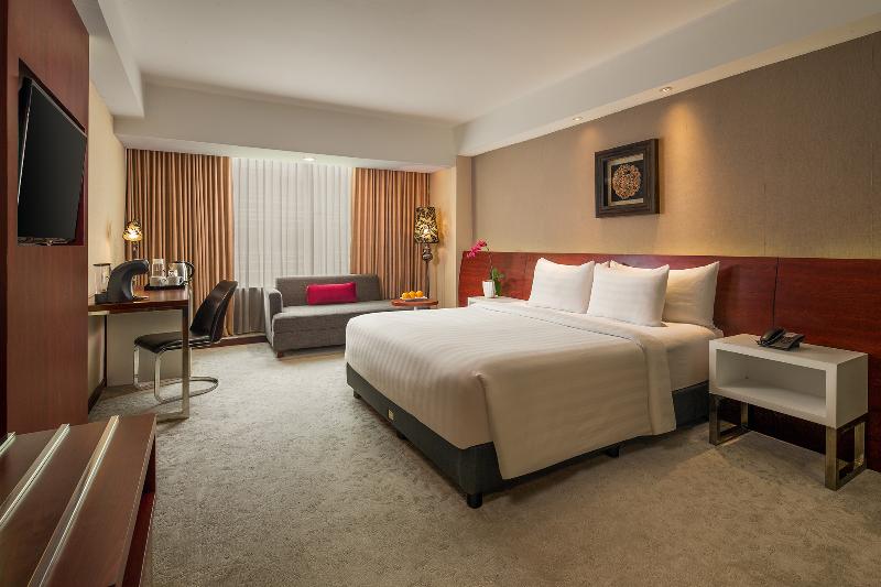 The Alana Yogyakarta Hotel and Convention Center - Oda