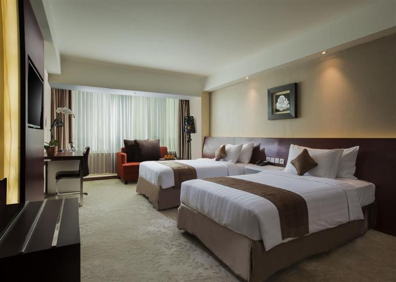 The Alana Yogyakarta Hotel and Convention Center - Oda