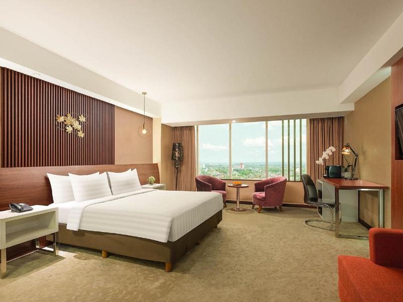 The Alana Yogyakarta Hotel and Convention Center - Oda