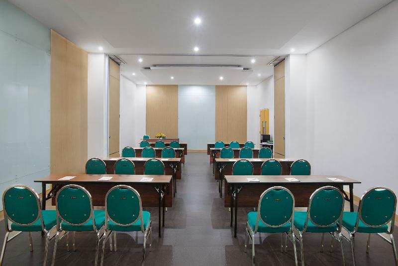 Zest Hotel Yogyakarta - Toplantı