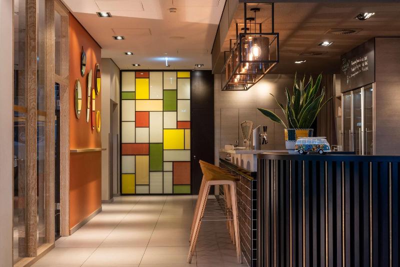 Vienna House Easy by Wyndham Osnabruck - Lobi