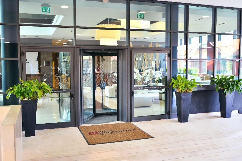 Hilton Garden Inn Milan North - Lobi