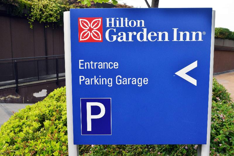 Hilton Garden Inn Milan North - Genel
