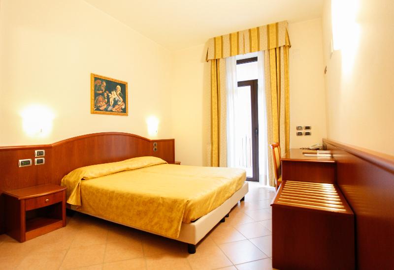 Garda Family House - Oda