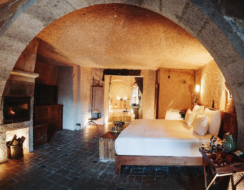Millstone Cave Suites - Oda