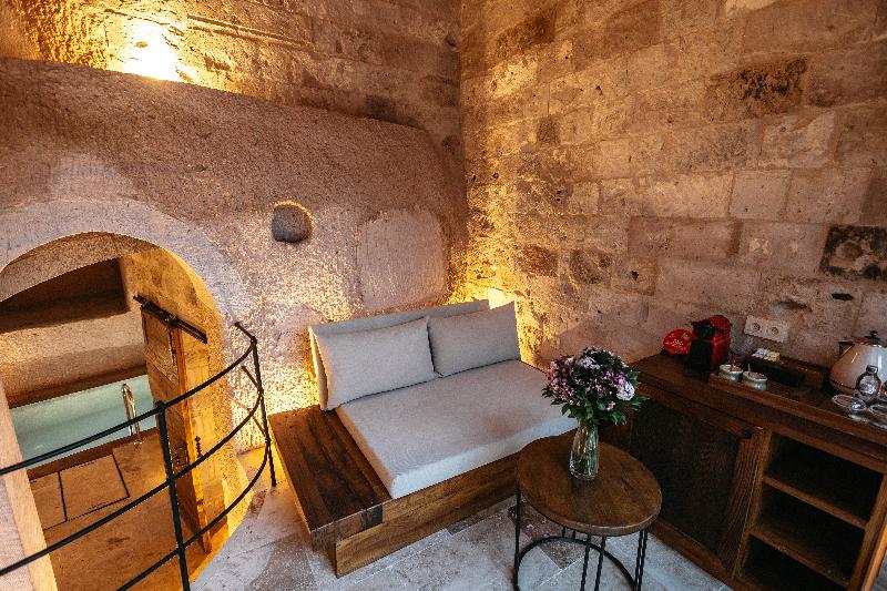 Millstone Cave Suites - Oda