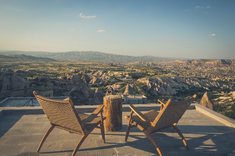 Millstone Cave Suites - Teras