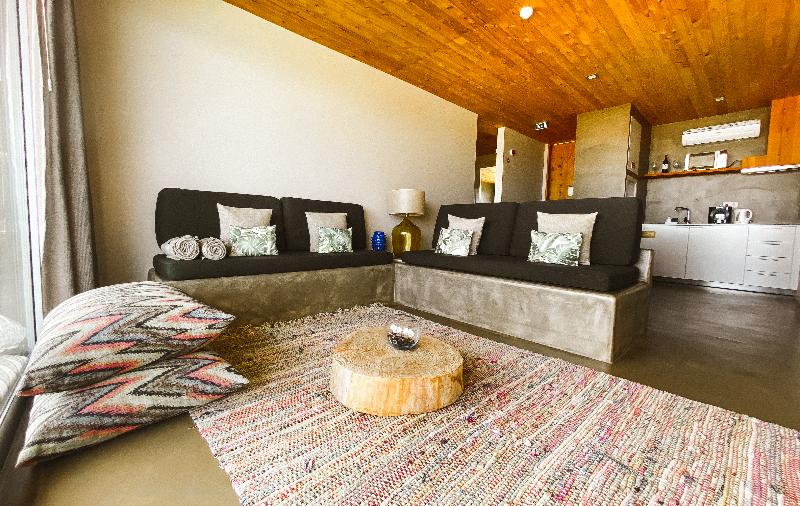 Santa Barbara Eco Beach Resort - Oda