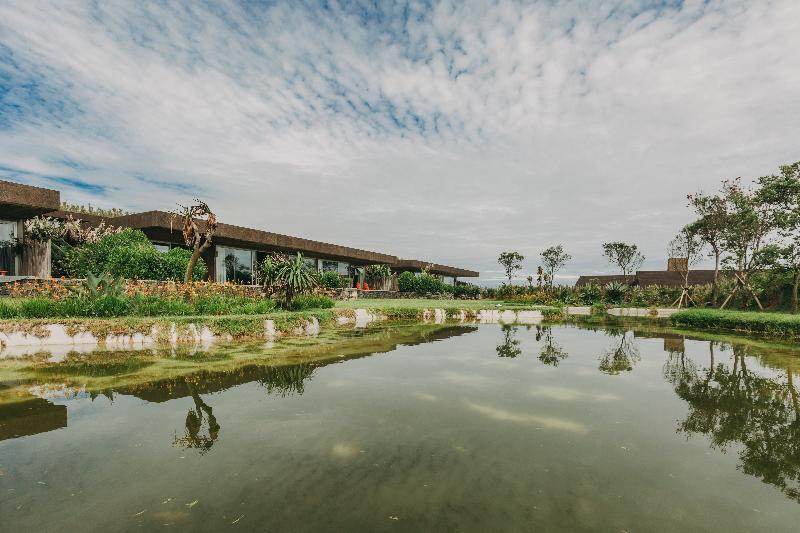 Santa Barbara Eco Beach Resort - Oda
