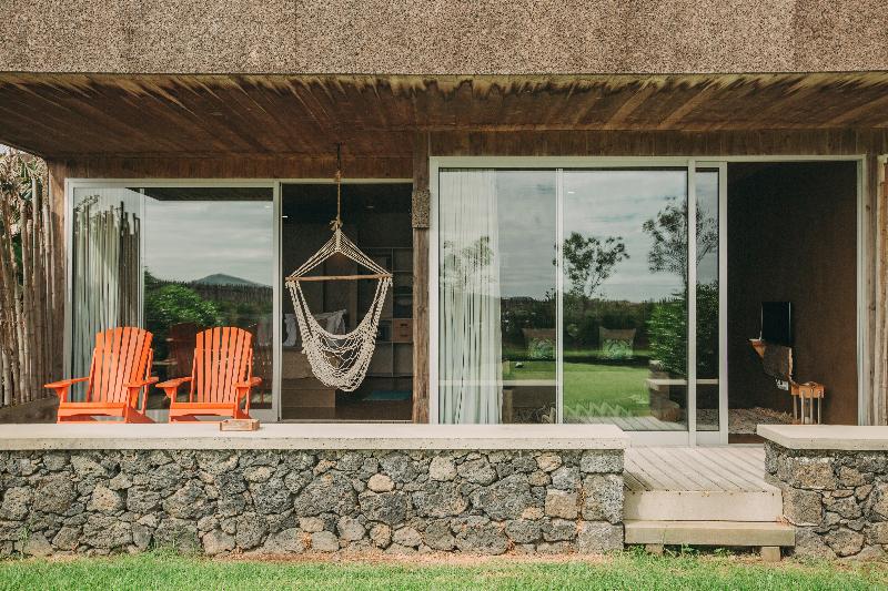 Santa Barbara Eco Beach Resort - Oda