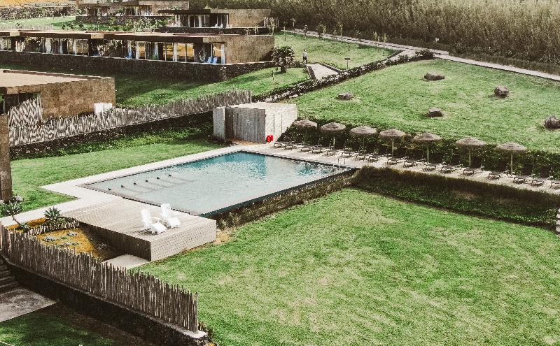 Santa Barbara Eco Beach Resort - Havuz