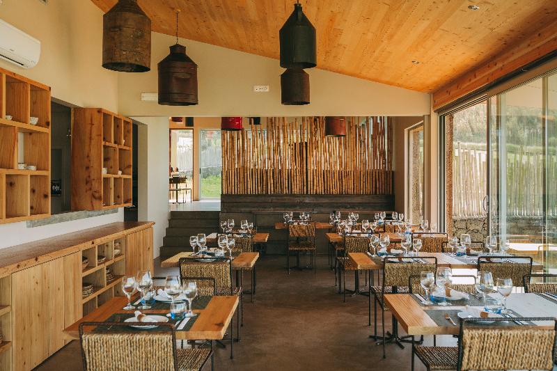 Santa Barbara Eco Beach Resort - Restoran
