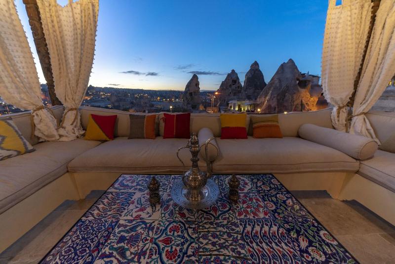 Artemis Cave Suites - Yalnızca Yetişkinler Için - Lobi