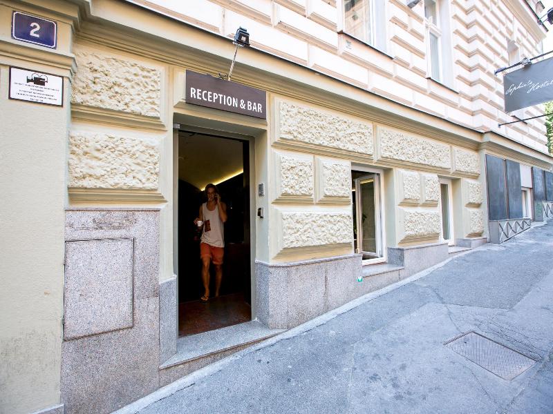 Sophieâ´S Hostel - Genel