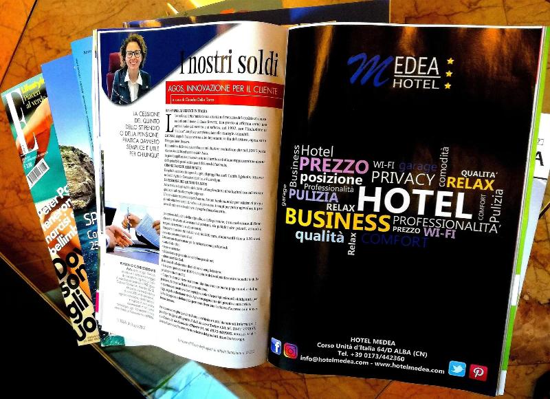 Hotel Medea - Lobi