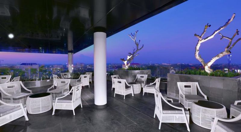 Hotel Neo Malioboro by ASTON - Restoran