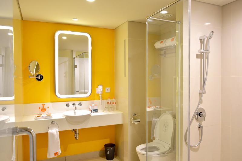 Harris Hotel & Conventions Bekasi - Oda