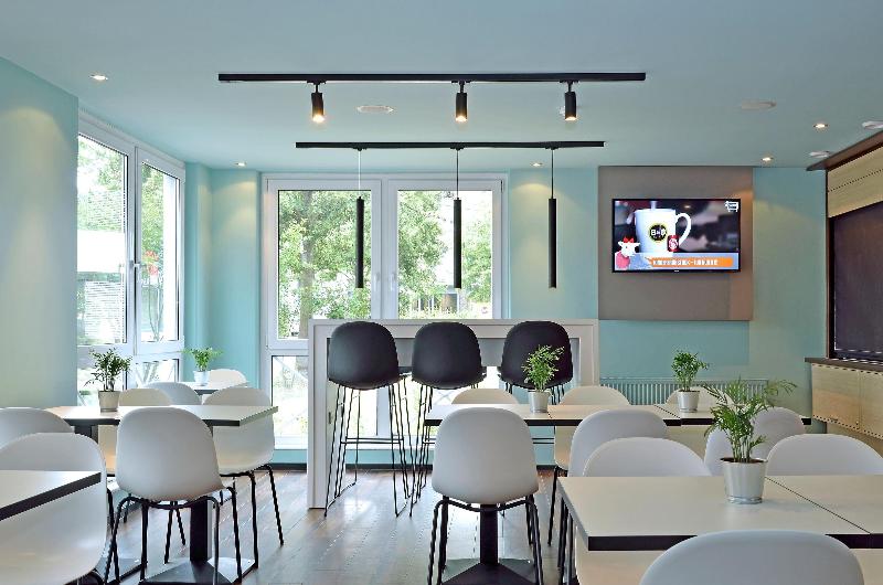 B&B Hotel Berlin-Dreilinden - Restoran