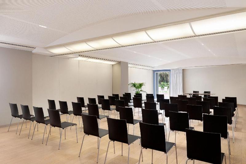 Sheraton Lake Como - Toplantı