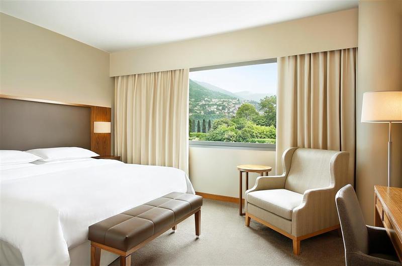 Sheraton Lake Como - Genel