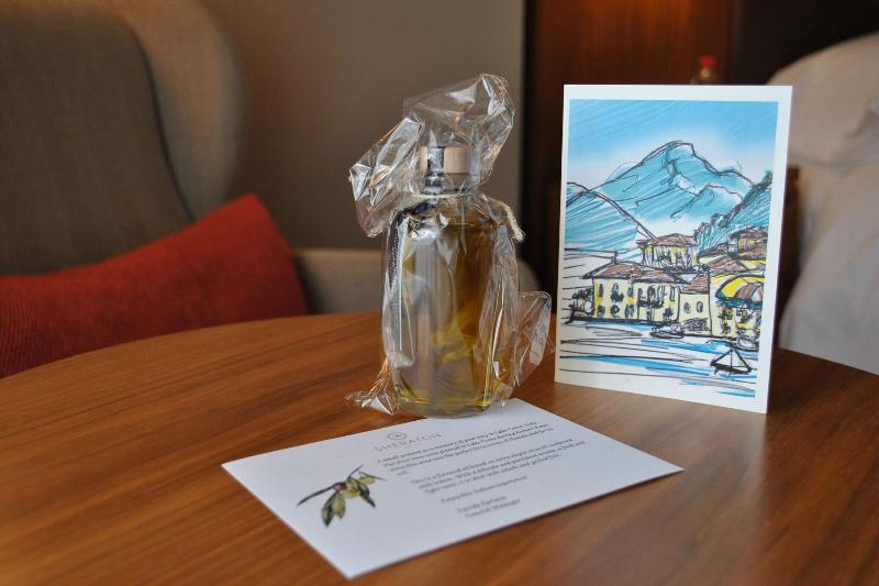 Sheraton Lake Como - Oda