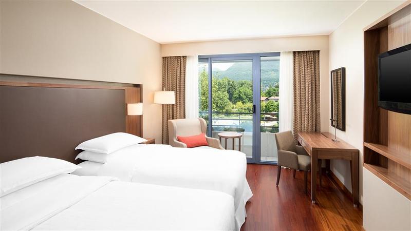 Sheraton Lake Como - Oda