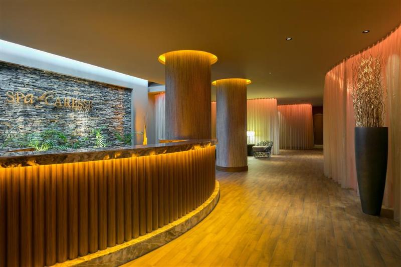 Caresse, A Luxury Collection Resort - Lobi