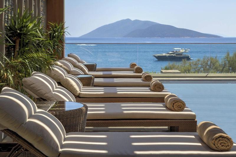 Caresse, A Luxury Collection Resort - Aktivite