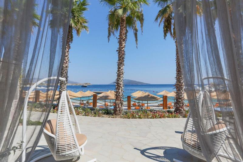 Caresse, A Luxury Collection Resort - Genel