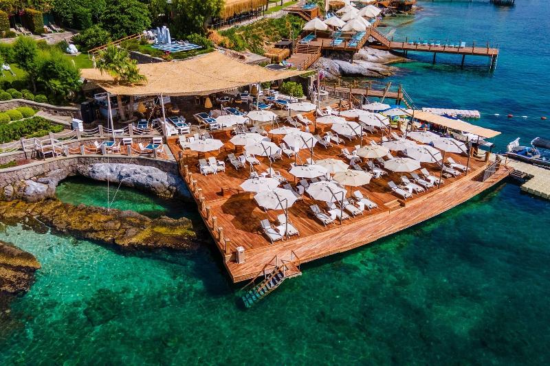 Caresse, A Luxury Collection Resort - Genel