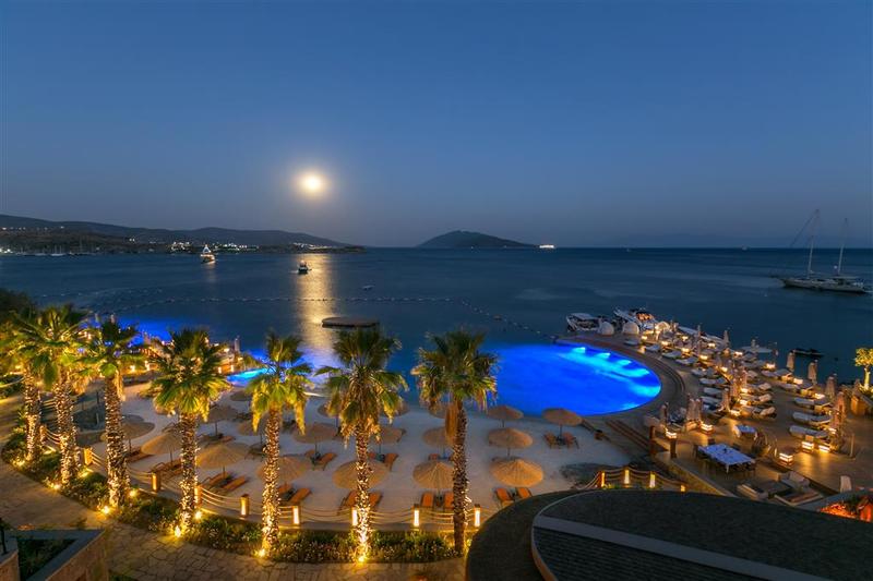 Caresse, A Luxury Collection Resort - Genel