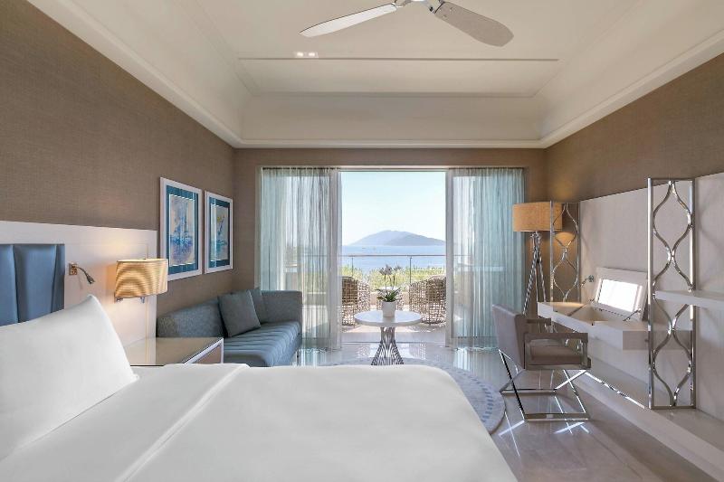 Caresse, A Luxury Collection Resort - Oda