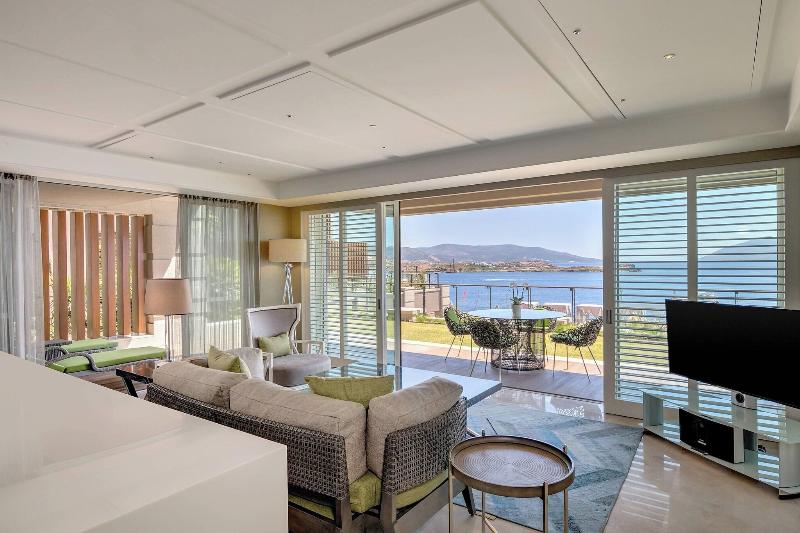 Caresse, A Luxury Collection Resort - Oda