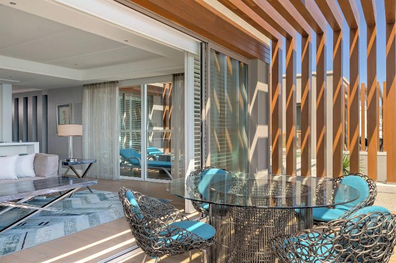 Caresse, A Luxury Collection Resort - Oda