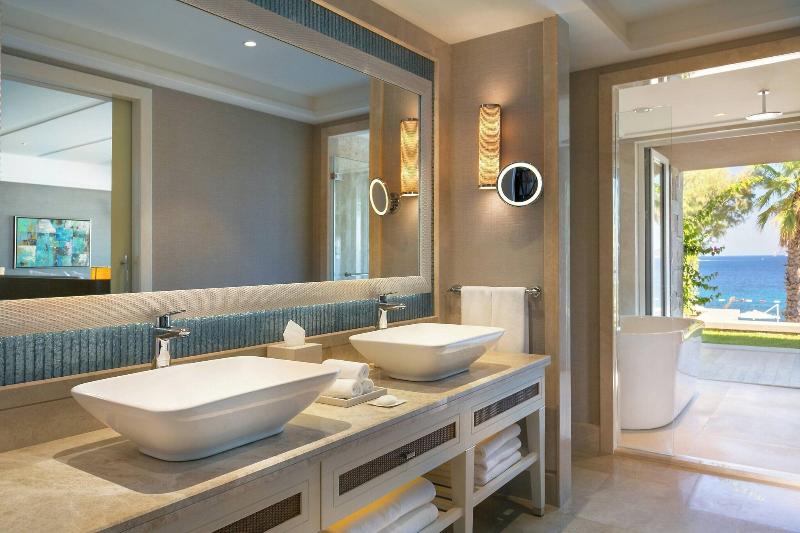 Caresse, A Luxury Collection Resort - Oda