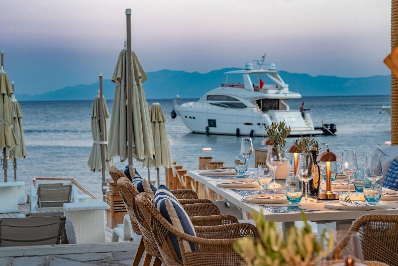 Caresse, A Luxury Collection Resort - Restoran