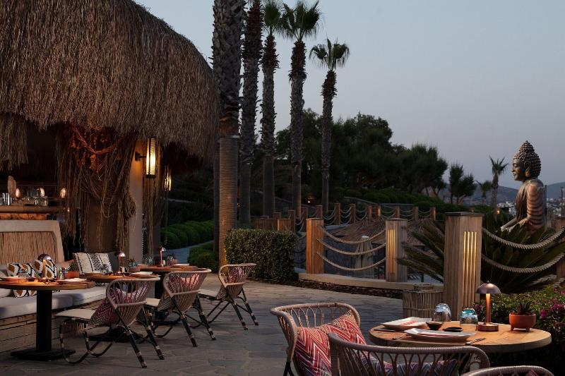 Caresse, A Luxury Collection Resort - Restoran