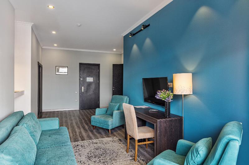 Tbilisi Art Hotel - Oda