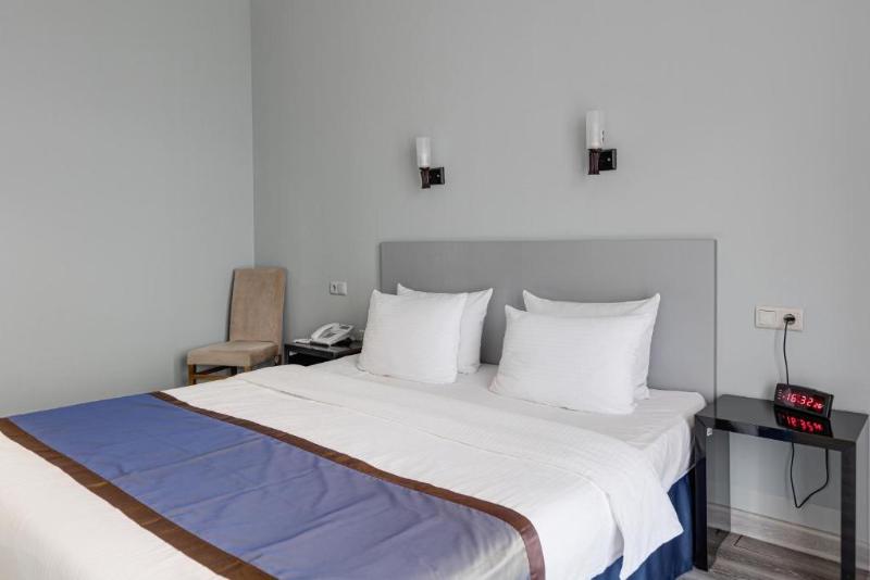 Tbilisi Art Hotel - Oda