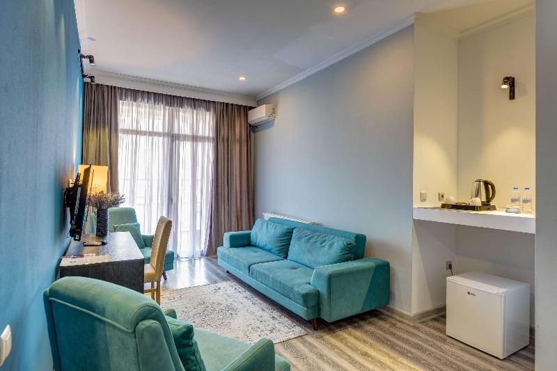 Tbilisi Art Hotel - Oda