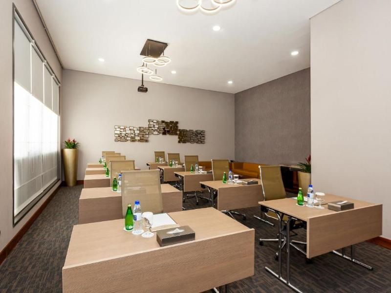 Flora Al Barsha Hotel - Toplantı