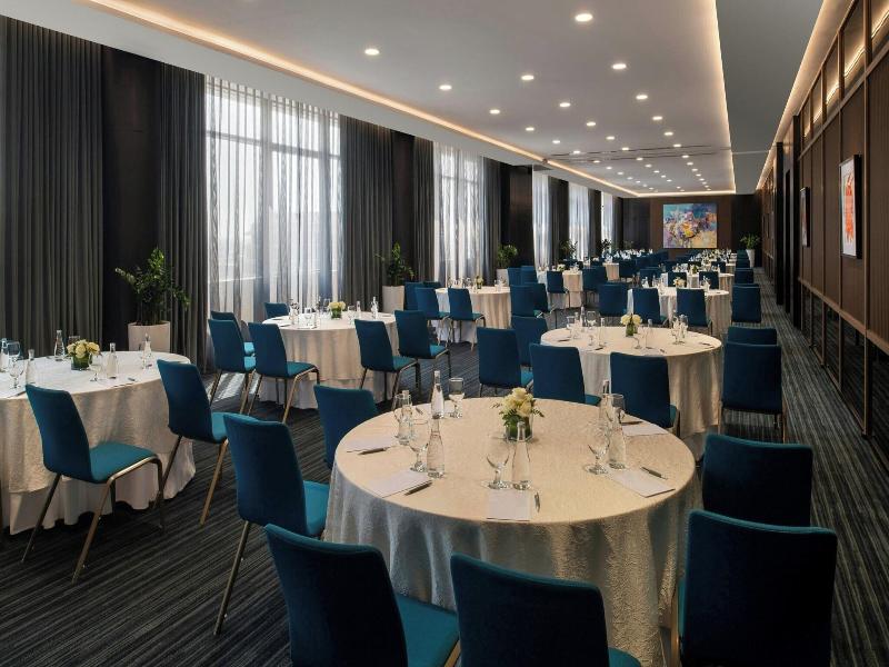 The Westin Doha Hotel & Spa, Doha - Bar