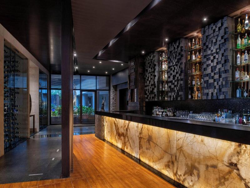 The Westin Doha Hotel & Spa, Doha - Bar